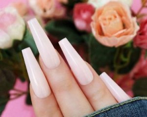 Műköröm építés szolgáltatás link