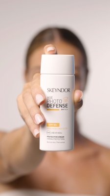 AGE PHOTO DEFENSE Protective Cream